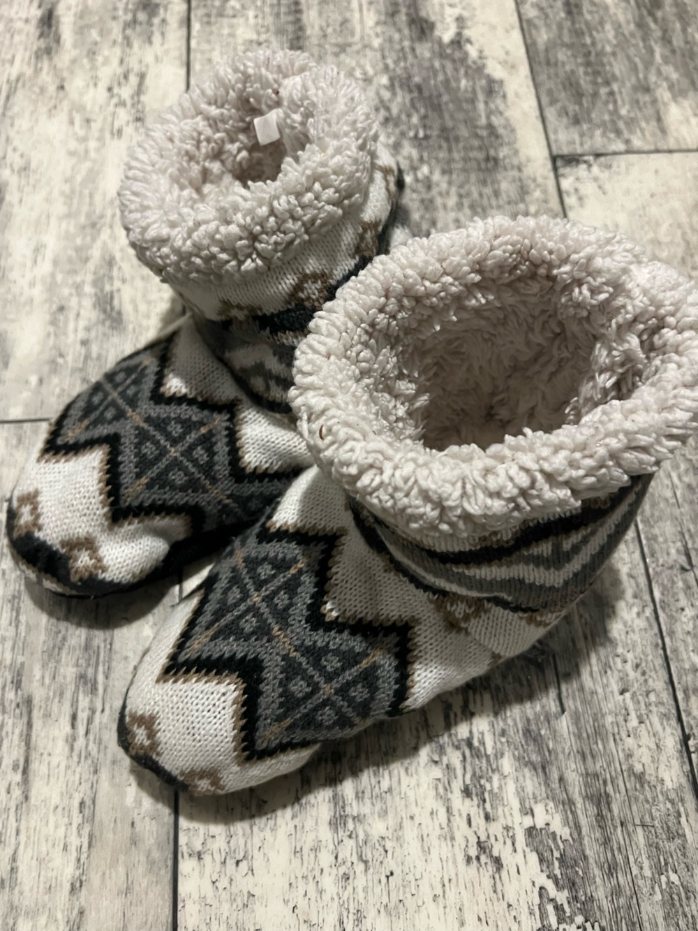 Women’s Acrylic fibers indoor booties